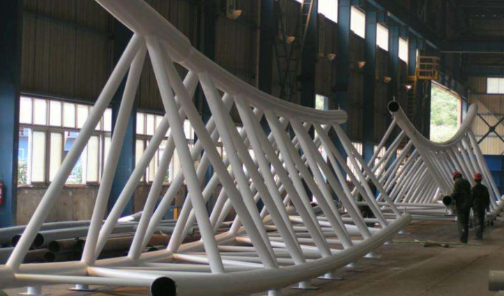 商洛管廊钢结构与桁架结构的管道支架应该如何区分